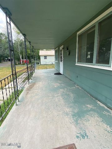 209 2nd Street E, Whitehall, MT 59759