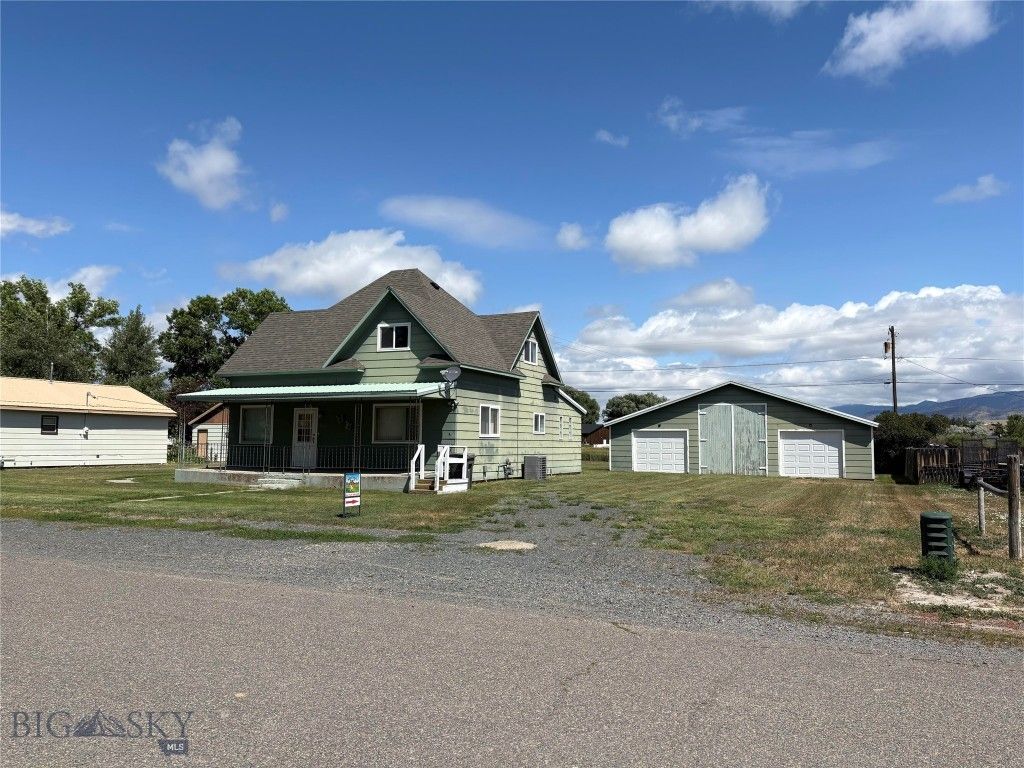 209 2nd Street E, Whitehall, MT 59759