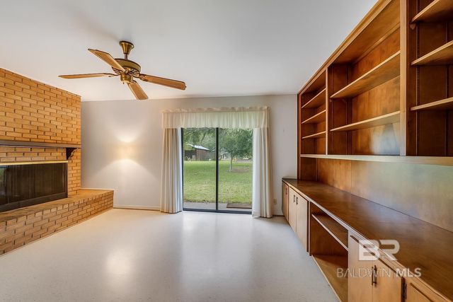 27211 State Highway 181, Daphne, AL 36526