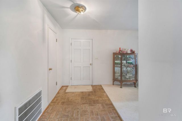 27211 State Highway 181, Daphne, AL 36526