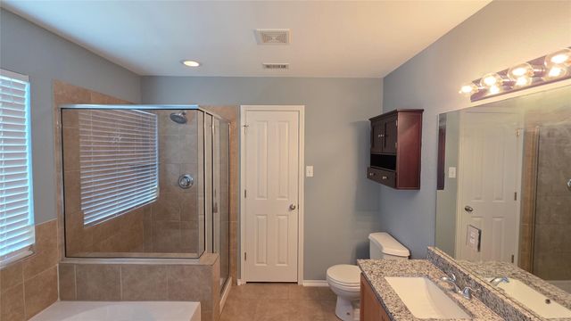 11721 Alexs LN, Austin, TX 78748