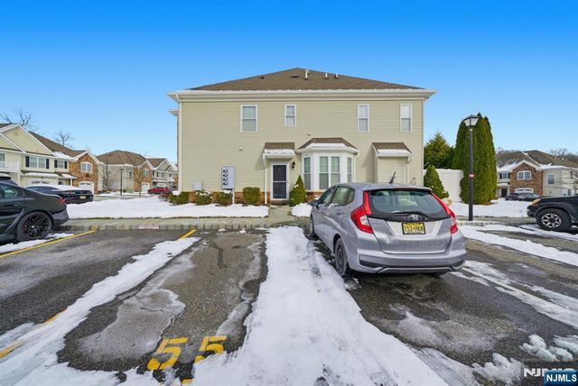 23 Dogwood Lane, Wanaque, NJ 07420