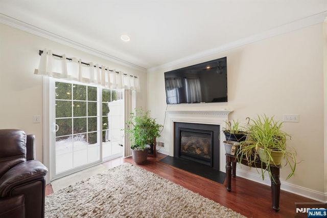 23 Dogwood Lane, Wanaque, NJ 07420