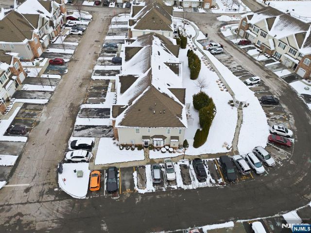 23 Dogwood Lane, Wanaque, NJ 07420