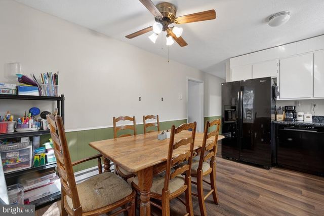 205 MONUMENT RD, Locust Grove, VA 22508