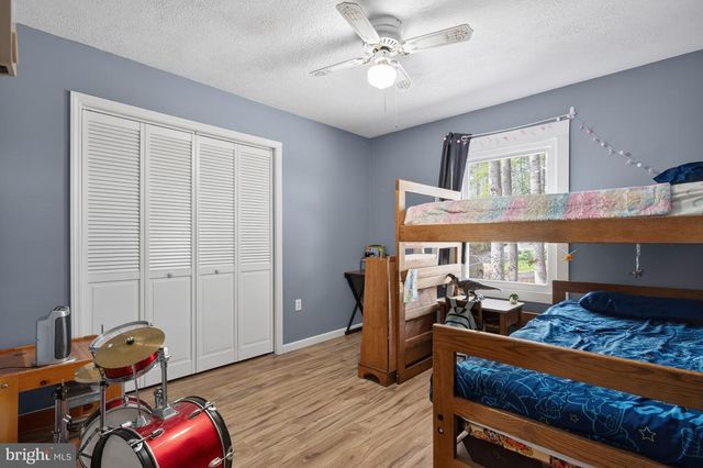 205 MONUMENT RD, Locust Grove, VA 22508