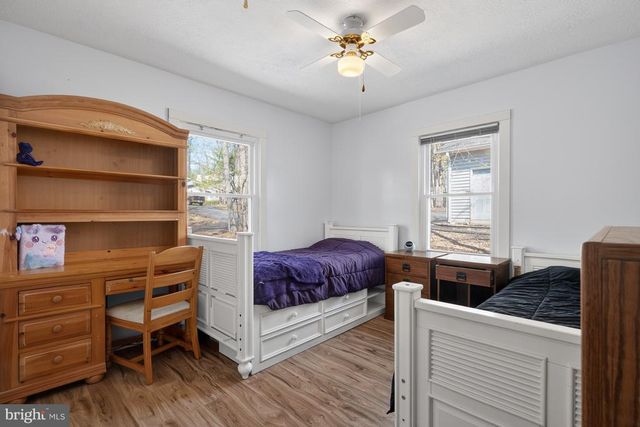 205 MONUMENT RD, Locust Grove, VA 22508