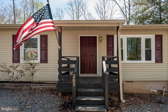 205 MONUMENT RD, Locust Grove, VA 22508