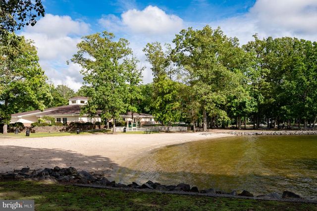 205 MONUMENT RD, Locust Grove, VA 22508