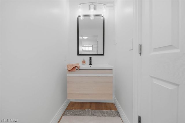 6097 Reno Drive, Louisville, OH 44641