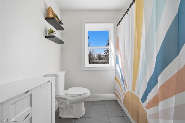 6097 Reno Drive, Louisville, OH 44641