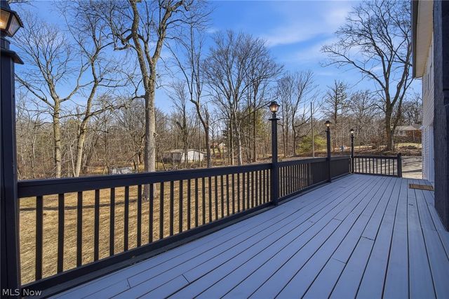 6097 Reno Drive, Louisville, OH 44641