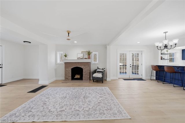 6097 Reno Drive, Louisville, OH 44641