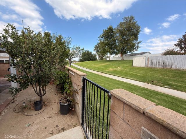 7120 Idyllwild Lane, Riverside, CA 92503