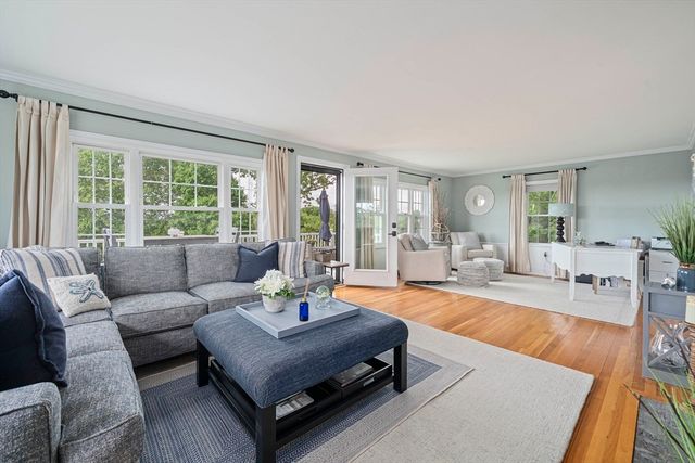 11 Boles Rd, Marshfield, MA 02050