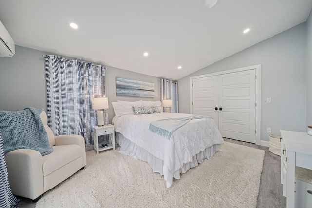 11 Boles Rd, Marshfield, MA 02050