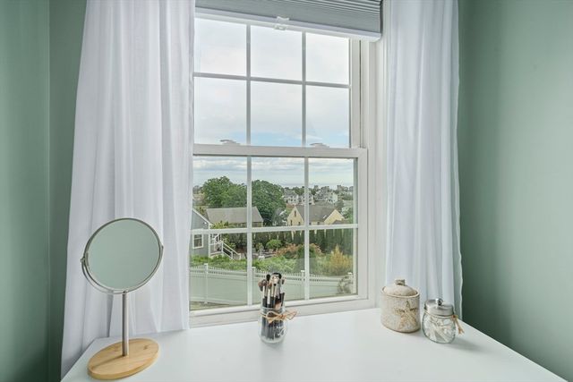 11 Boles Rd, Marshfield, MA 02050