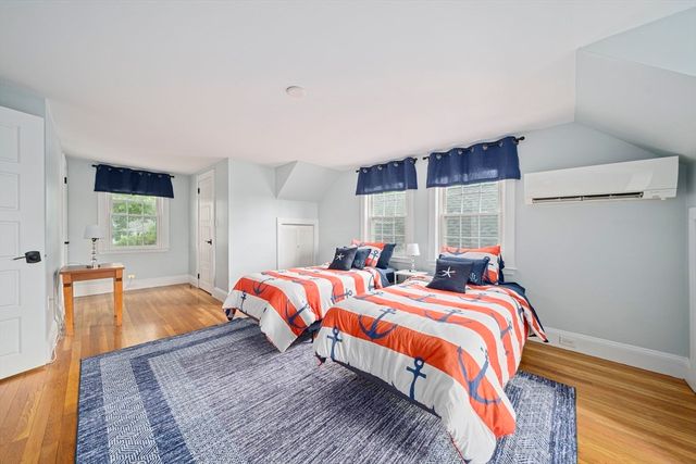 11 Boles Rd, Marshfield, MA 02050