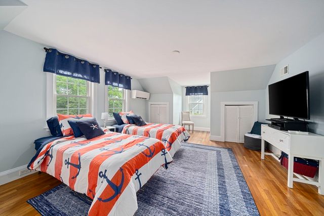 11 Boles Rd, Marshfield, MA 02050