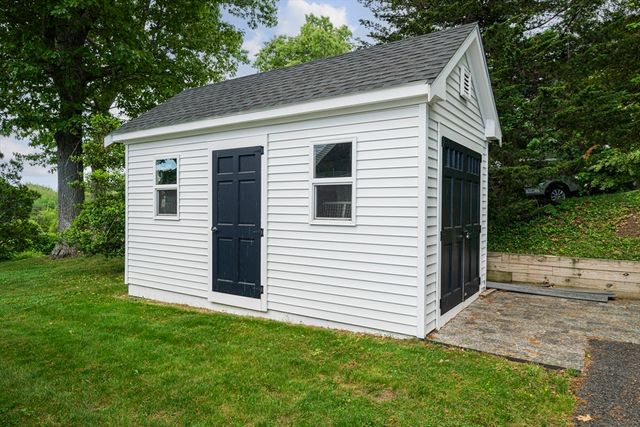 11 Boles Rd, Marshfield, MA 02050