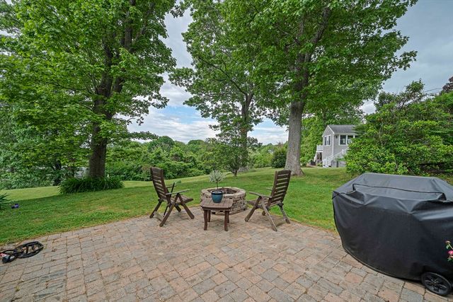 11 Boles Rd, Marshfield, MA 02050