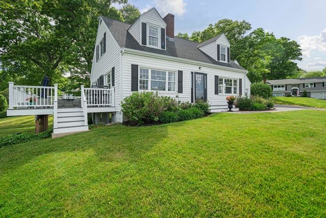 11 Boles Rd, Marshfield, MA 02050