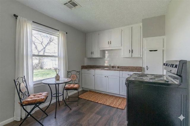 1021 S Holly Lane, Oklahoma City, OK 73110