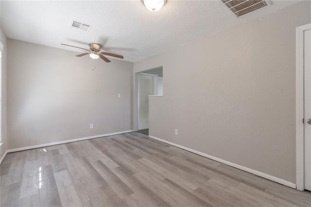 1021 S Holly Lane, Oklahoma City, OK 73110