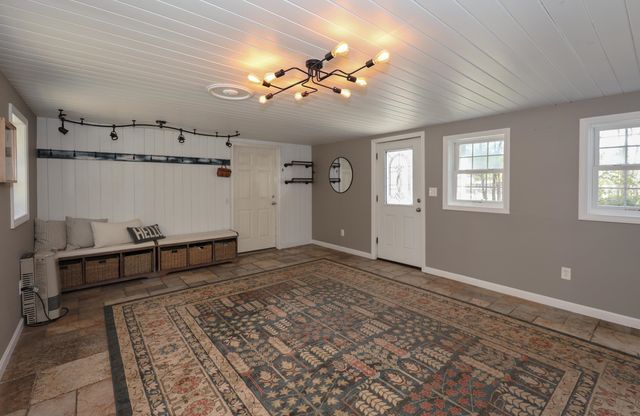 401 Broad Street, Nashua, NH 03063