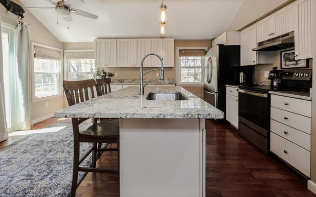 401 Broad Street, Nashua, NH 03063