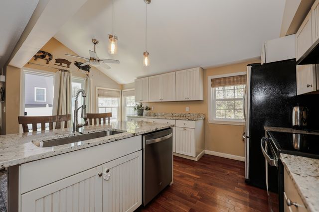 401 Broad Street, Nashua, NH 03063