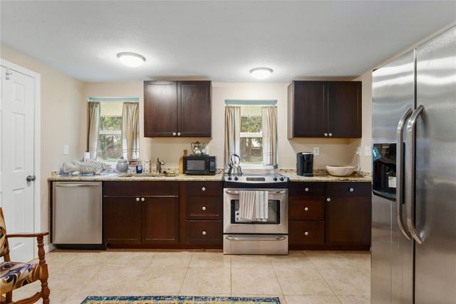 6202 STAFFORD ROAD, Plant City, FL 33565