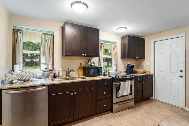 6202 STAFFORD ROAD, Plant City, FL 33565