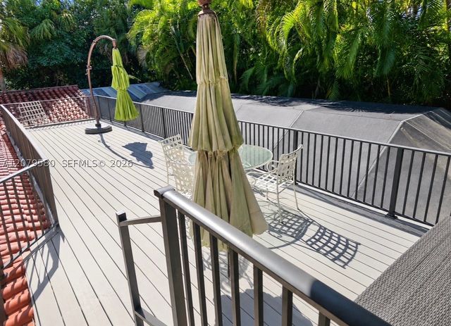 737 NW 4TH ST, Boca Raton, FL 33486