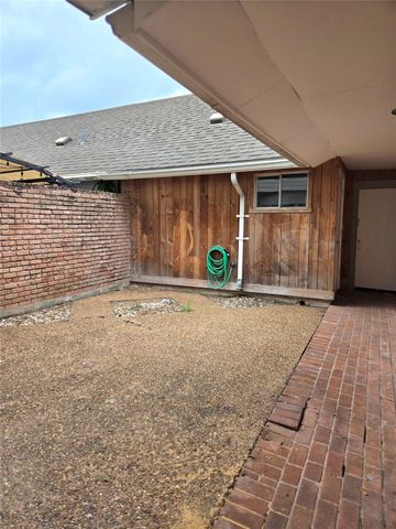 1539 Ramada Drive 1539, Houston, TX 77062
