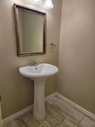 1539 Ramada Drive 1539, Houston, TX 77062