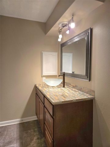 1539 Ramada Drive 1539, Houston, TX 77062