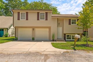 2416 Bryce Court, Lawrence, KS 66047