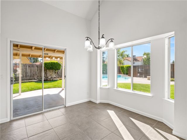 1631 E Deyoung, Fresno, CA 93720