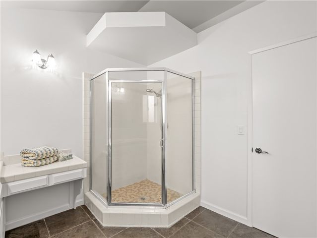 1631 E Deyoung, Fresno, CA 93720