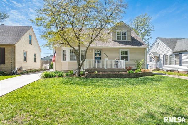2323 S STATE Street, Springfield, IL 62704