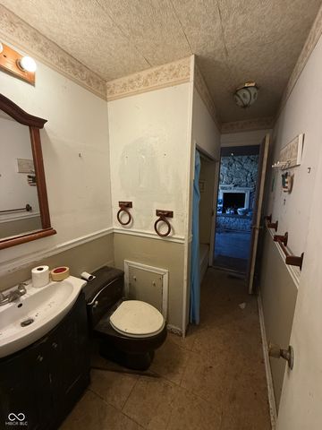 3644 N Priscilla Court, Indianapolis, IN 46218