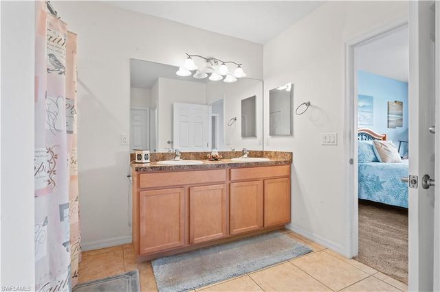 3118 Apple Blossom DR, Alva, FL 33920