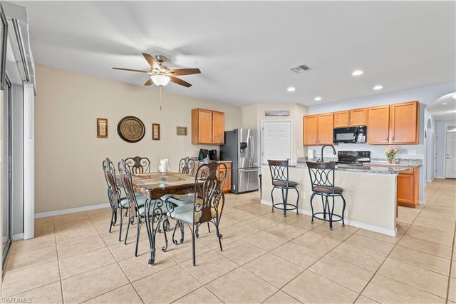 3118 Apple Blossom DR, Alva, FL 33920