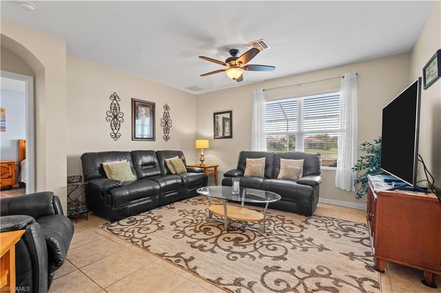 3118 Apple Blossom DR, Alva, FL 33920