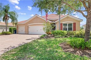 3118 Apple Blossom DR, Alva, FL 33920