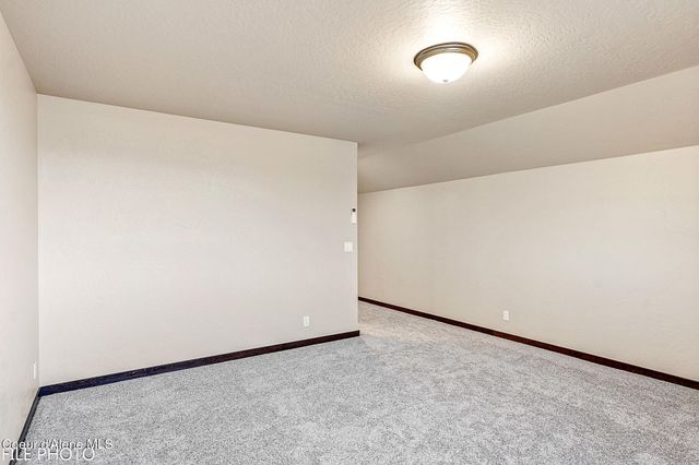 4452 E Davin DR, Post Falls, ID 83854