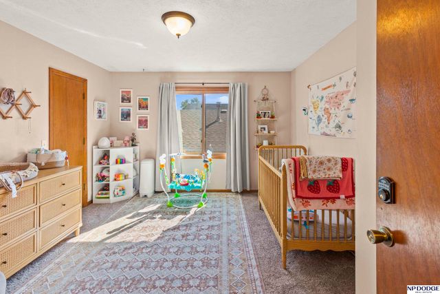 7636 Serum Avenue, Ralston, NE 68127