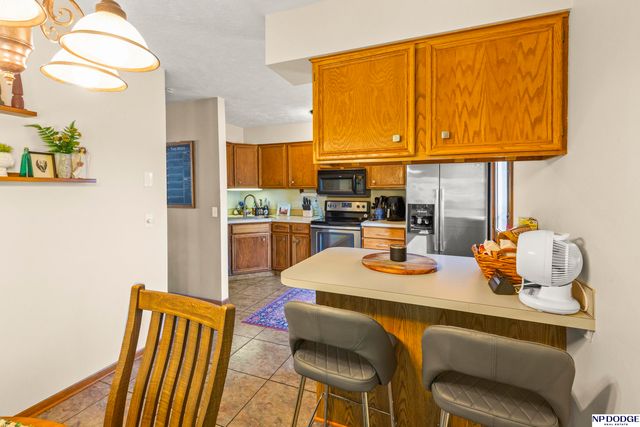 7636 Serum Avenue, Ralston, NE 68127