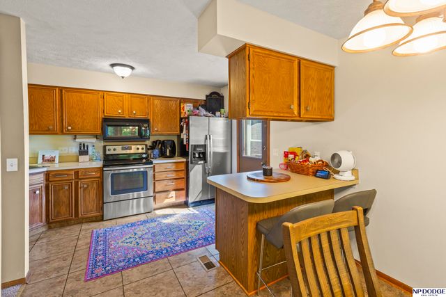 7636 Serum Avenue, Ralston, NE 68127